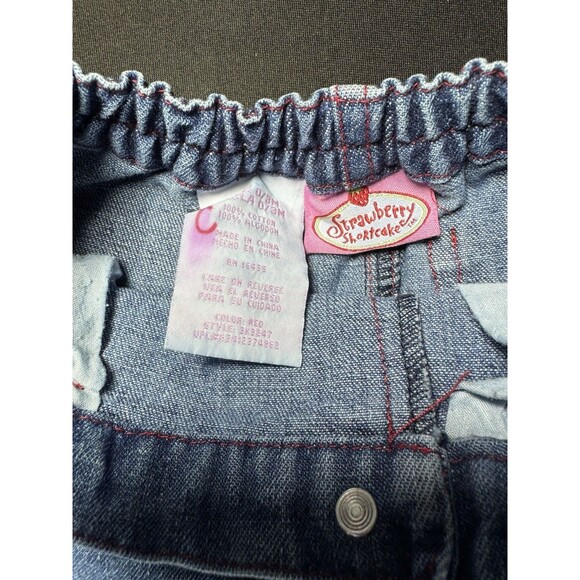 Vintage 2006 Berry Wear Strawberry Shortcake Denim Capri Shorts 0-3M Y2K EUC - Picture 4 of 8